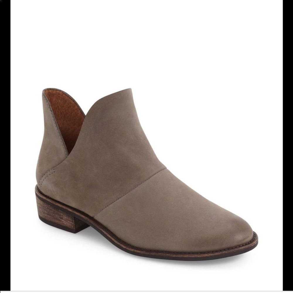 Steve Madden Boots